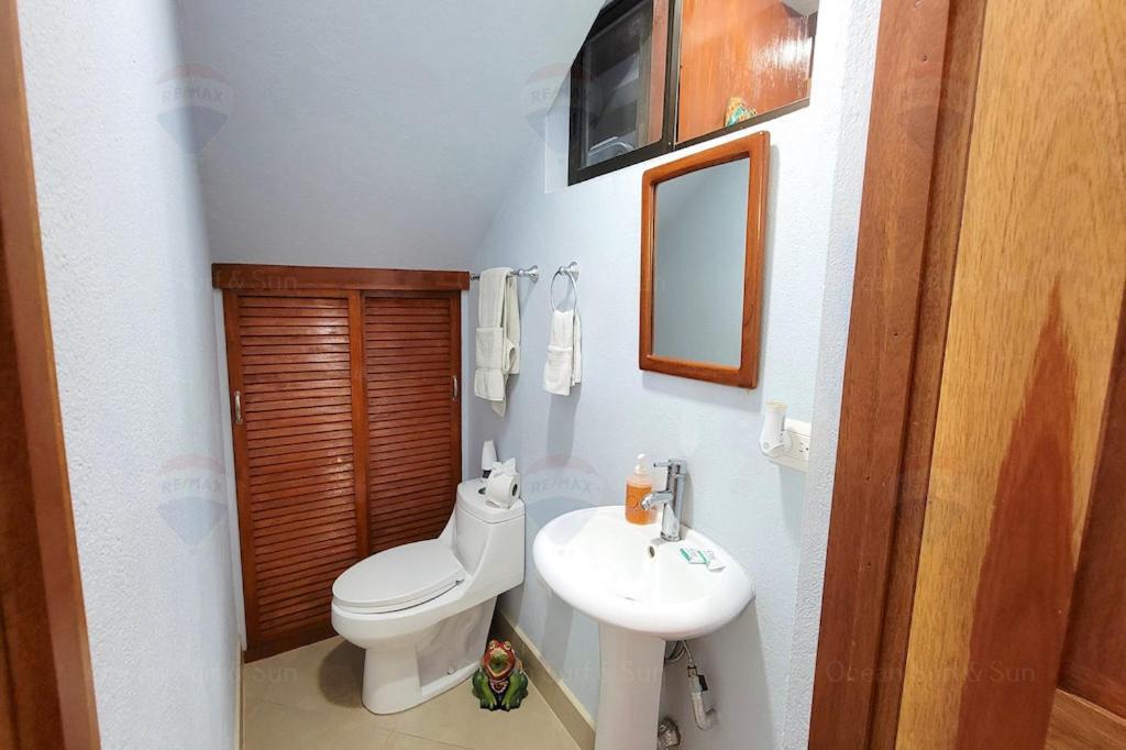 La Buena Vida Apartment *